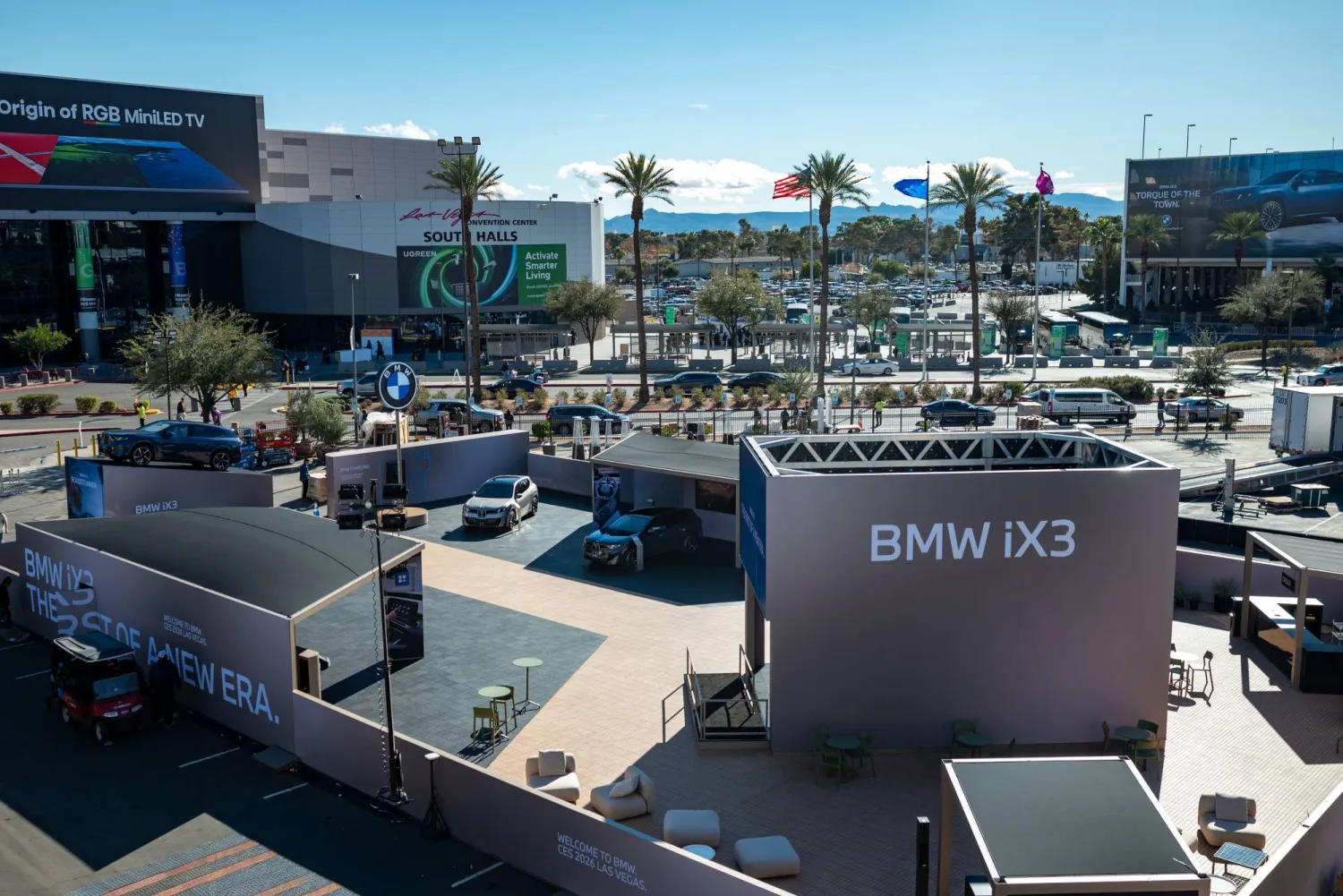 عرض حي في «CES 2026» يوضح كيف أصبحت الأوامر الصوتية أكثر سلاسة وواقعية داخل سيارات «بي إم دبليو» (بي إم دبليو)