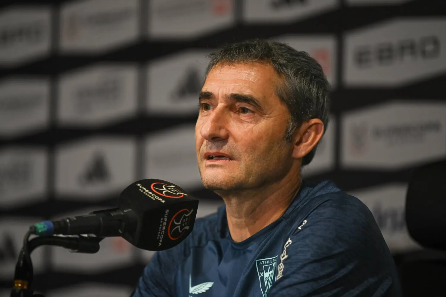 إرنستو فالفيردي مدرب أتلتيك بلباو (تصوير: علي خمج) 