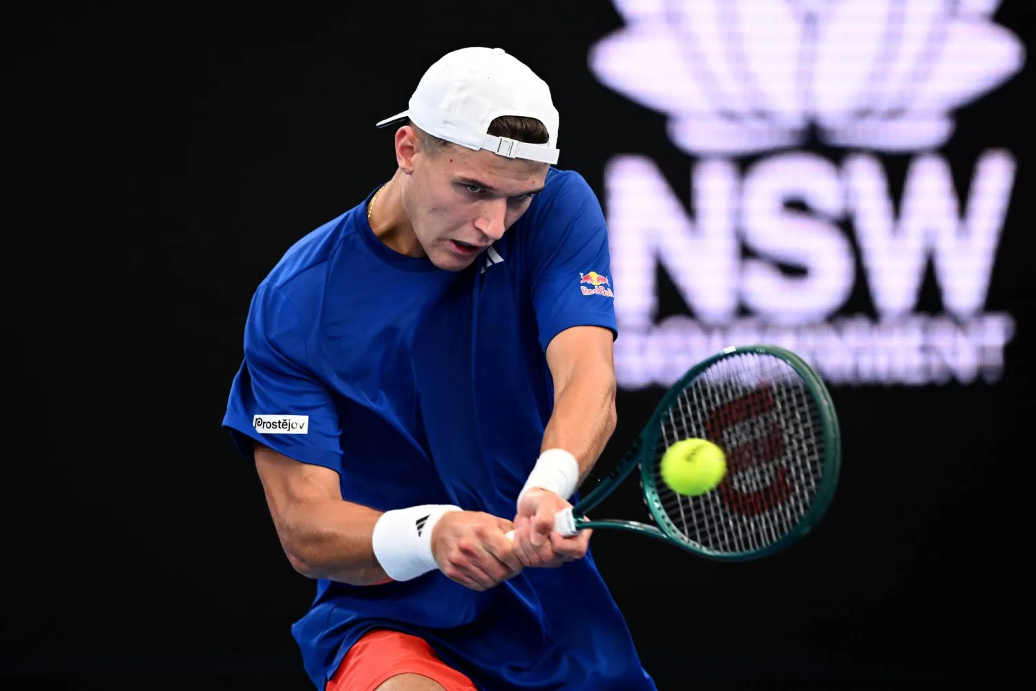 زيزو بيرغس (إ.ب.أ)