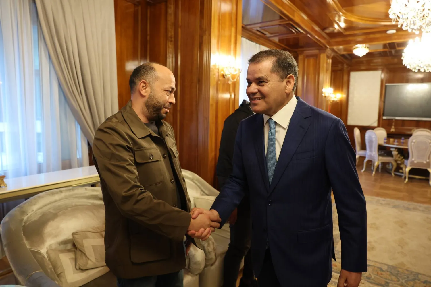 الدبيبة خلال استقباله كشلاف (حكومة «الوحدة» الليبية)