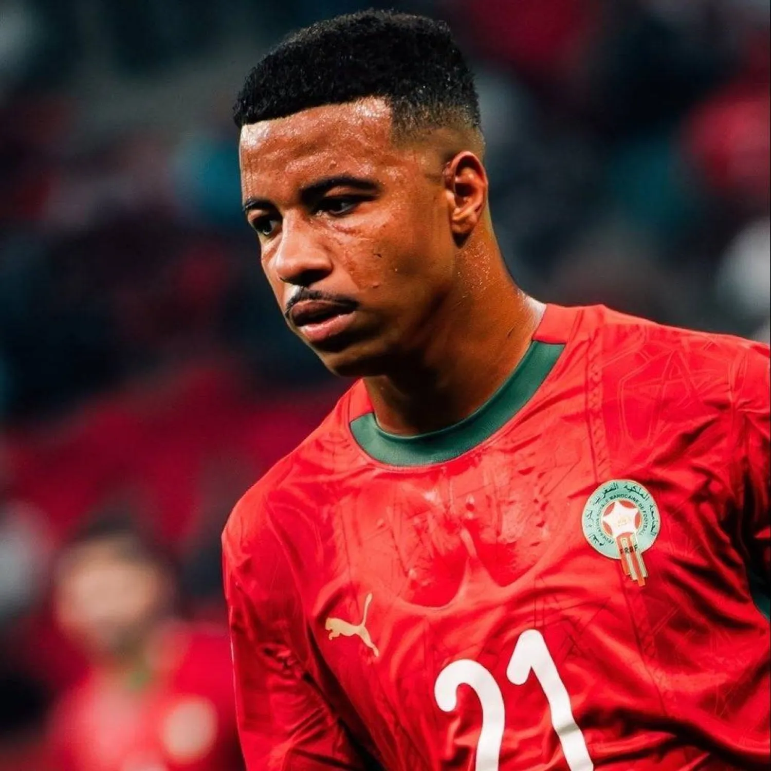 حمزة إيغامان لاعب المنتخب المغربي (الشرق الأوسط)