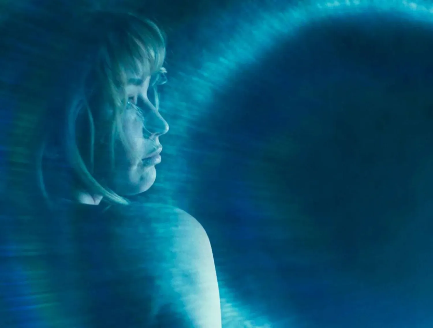 العزلة لا تأتي من المكان وإنما من انقطاع التواصل (فيسبوك)