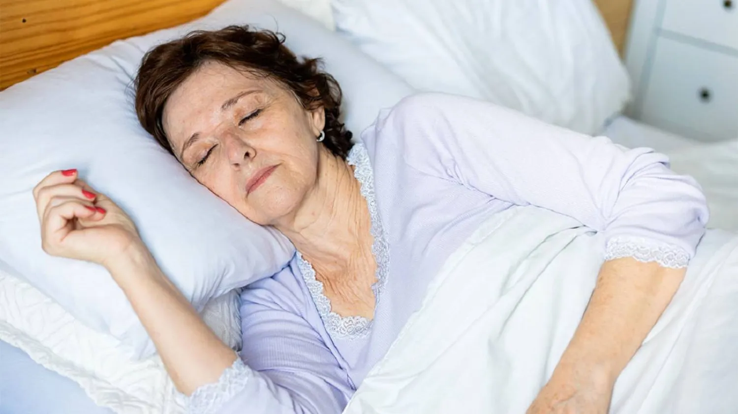 اضطرابات النوم شائعة بعد سن الستين (المعهد الوطني للشيخوخة في أميركا)
