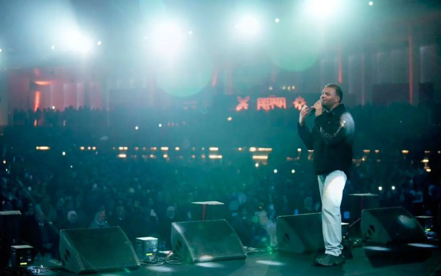 رامي صبري في حفل بمهرجان الفسطاط الشتوي (صفحته على «فيسبوك»)