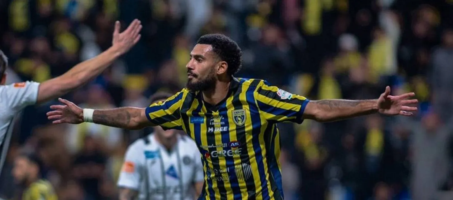 فولجيني محتفلاً بالهدف الثاني (نادي التعاون)