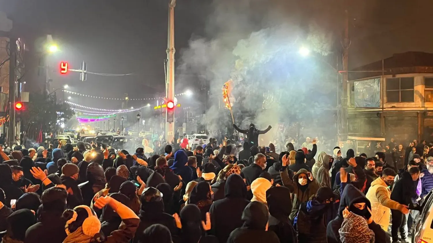  İran'ın kuzeyinde bulunan Anzali limanındaki protestocular (Telegram)