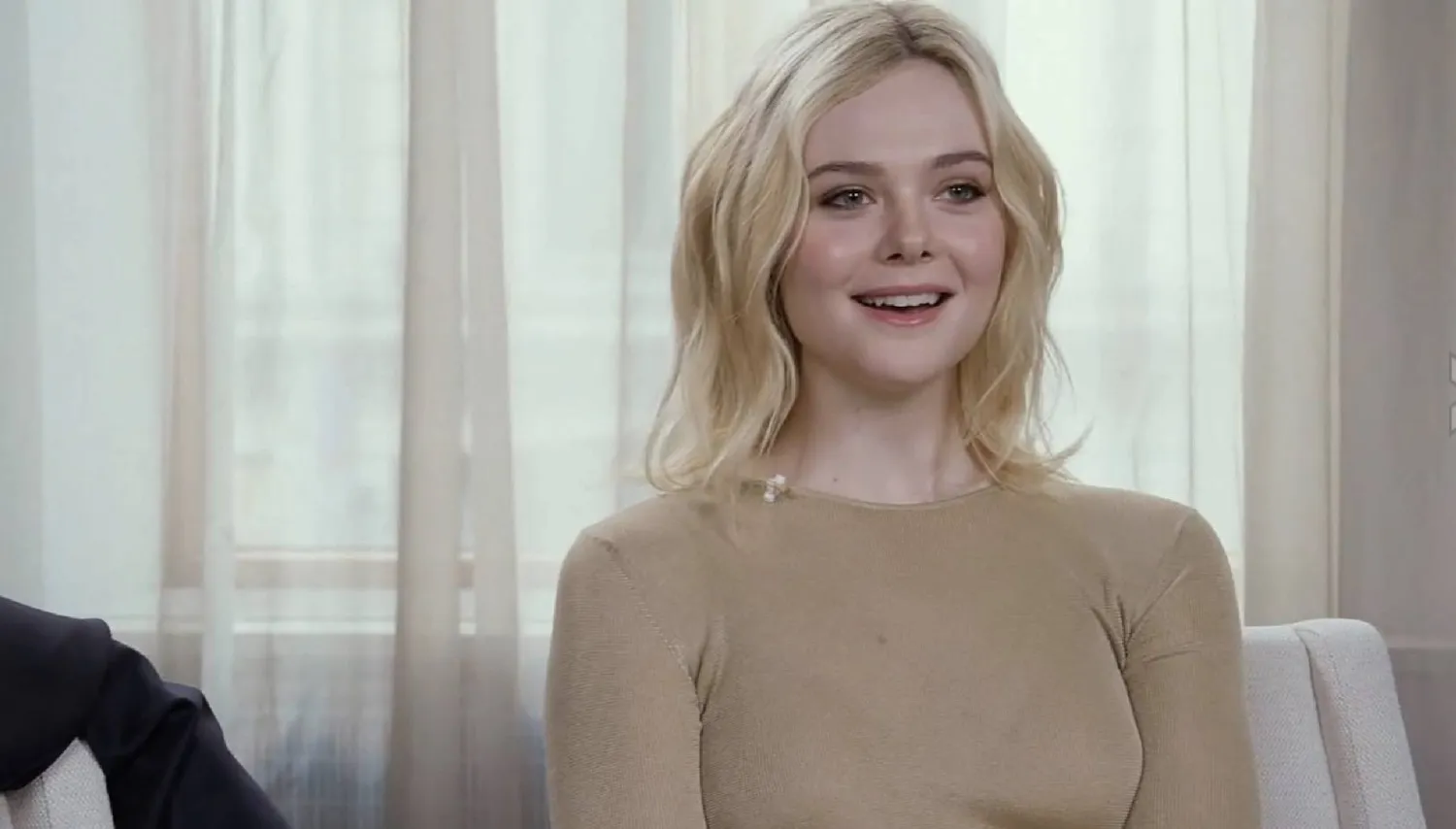 إيلي فانينغ في «قيمة عاطفية» (نيون)