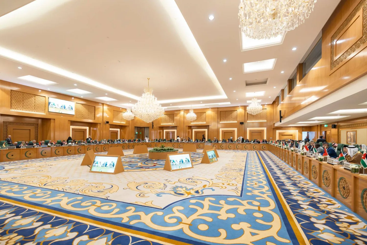 من الاجتماع الاستثنائي لوزراء خارجية دول منظمة التعاون الإسلامي حول الوضع في الصومال (الخارجية السعودية)