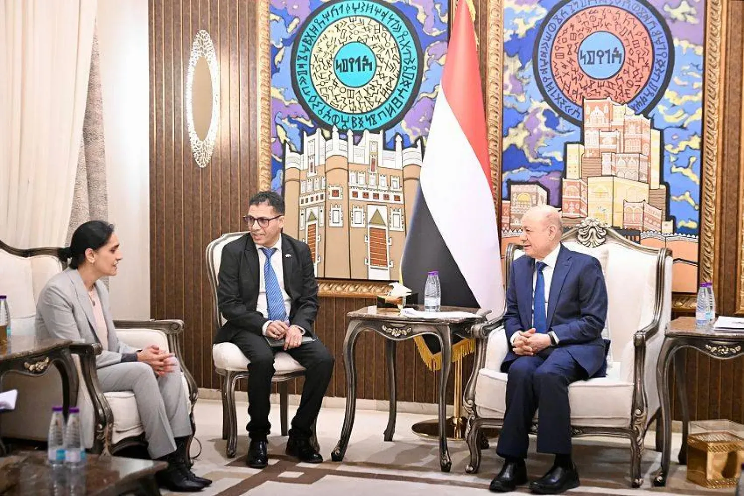 Alimi, Riyad'da İngiltere’nin Yemen Büyükelçisi Abdu Şerif ile bir araya geldi (SABA)