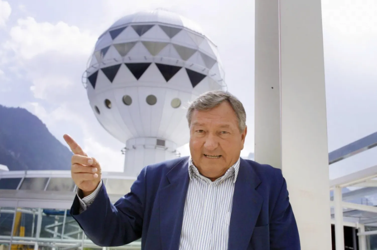 Erich von Daeniken, co-founder and co-owner of Mystery Park, poses in front of the Panorama Tower at Mystery Park in Interlaken, Wednesday, April 23, 2003. (Gaetan Ball)/Keystone via AP, File)

