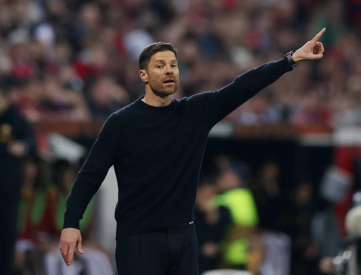 تشابي ألونسو (رويترز)