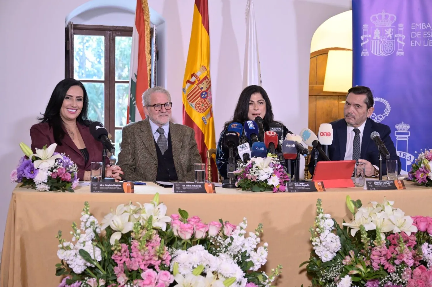 خوسيه ماريا غياردو ديل راي وهبة القواس وسفير إسبانيا خيسوس سانتوس أغوادو (الشرق الأوسط)