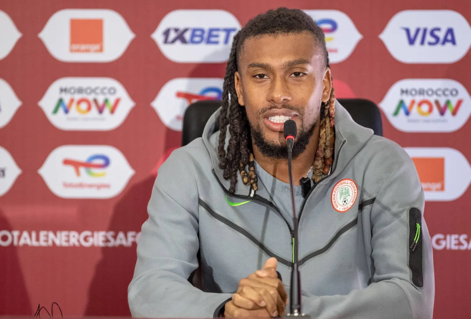 جناح فولهام الإنجليزي أليكس إيوبي (إ.ب.أ)