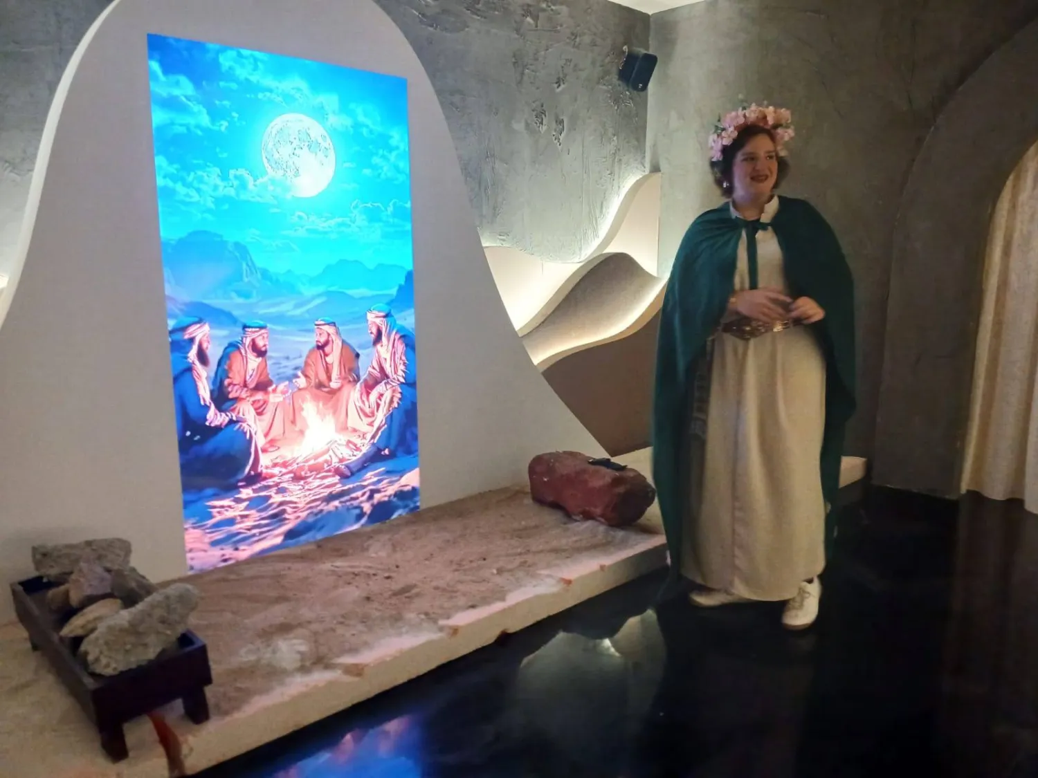 «هيا» تستلهم شخصية أليس في بلاد العجائب في حُلة عربية (الشرق الأوسط)