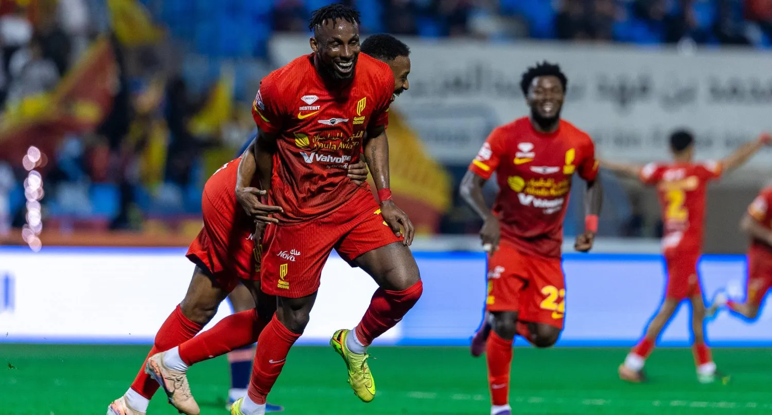 كينونيس القادسية رجل الجولة (تصوير: عيسى الدبيسي)