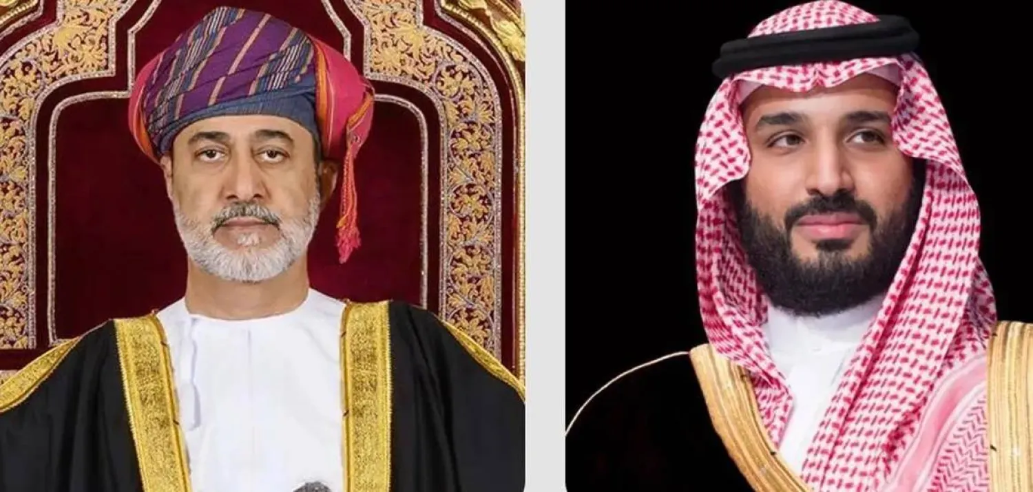 Prince Mohammed bin Salman bin Abdulaziz Al Saud, Crown Prince and Prime Minister of Saudi Arabia photo on the right, and Sultan of Oman Haitham bin Tarik photo on the left. (SPA) 