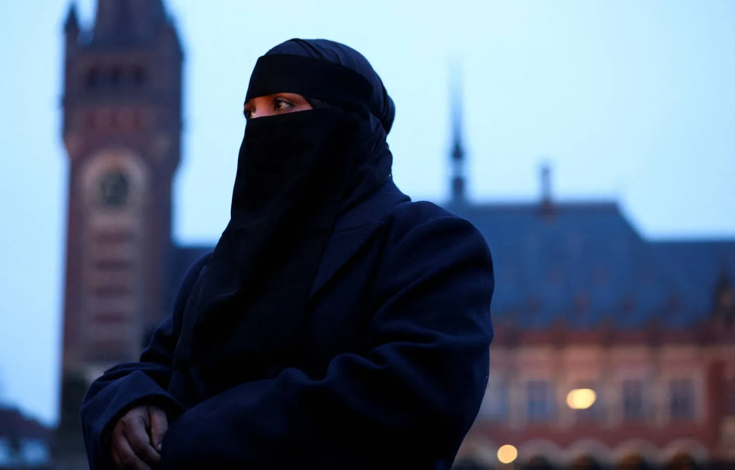 مئات الآلاف من الروهينغا فروا من أعمال العنف التي ارتكبها جيش ميانمار (رويترز)