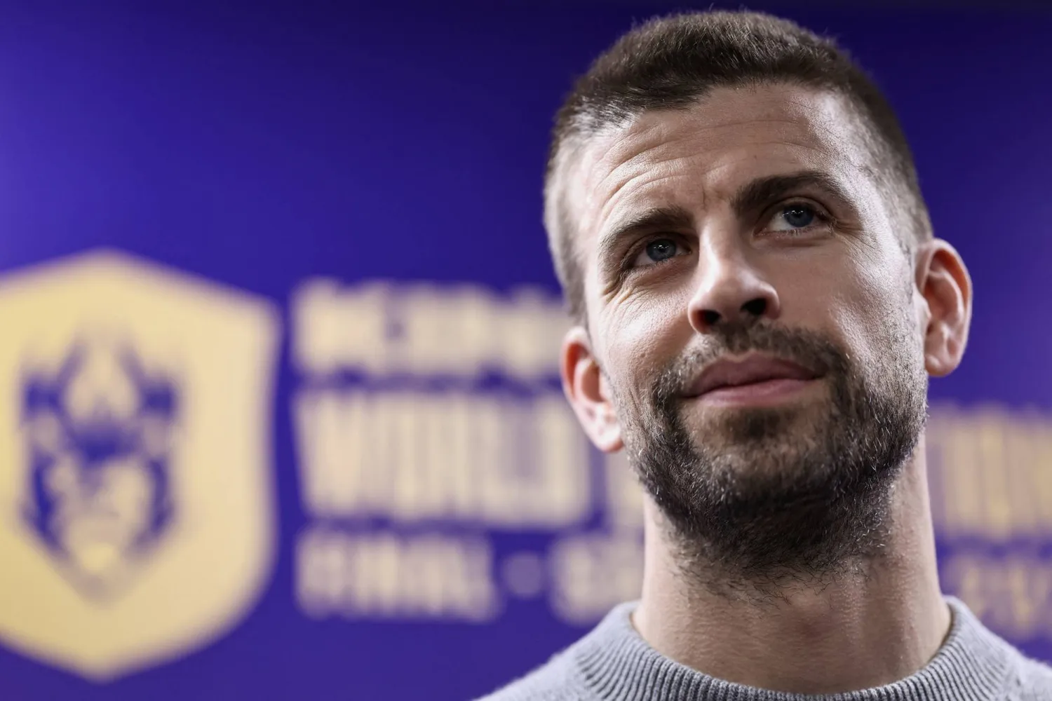 المدافع الإسباني السابق جيرار بيكيه (رويترز)