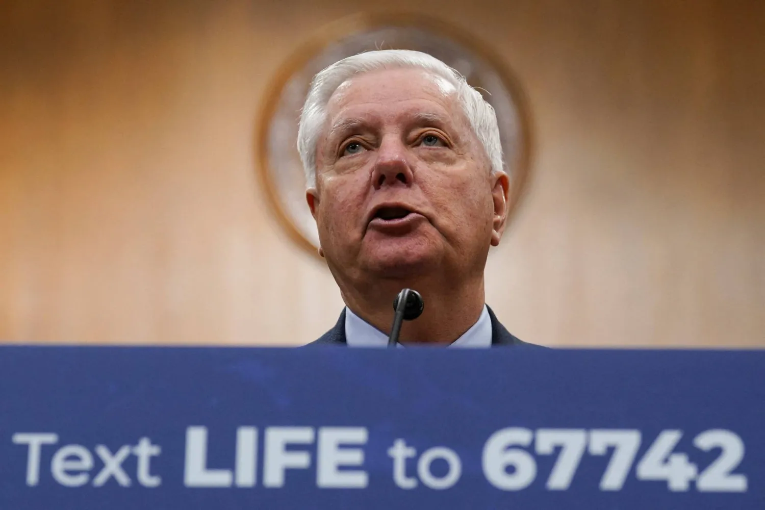 عضو مجلس الشيوخ الأميركي ليندسي غراهام (رويترز)