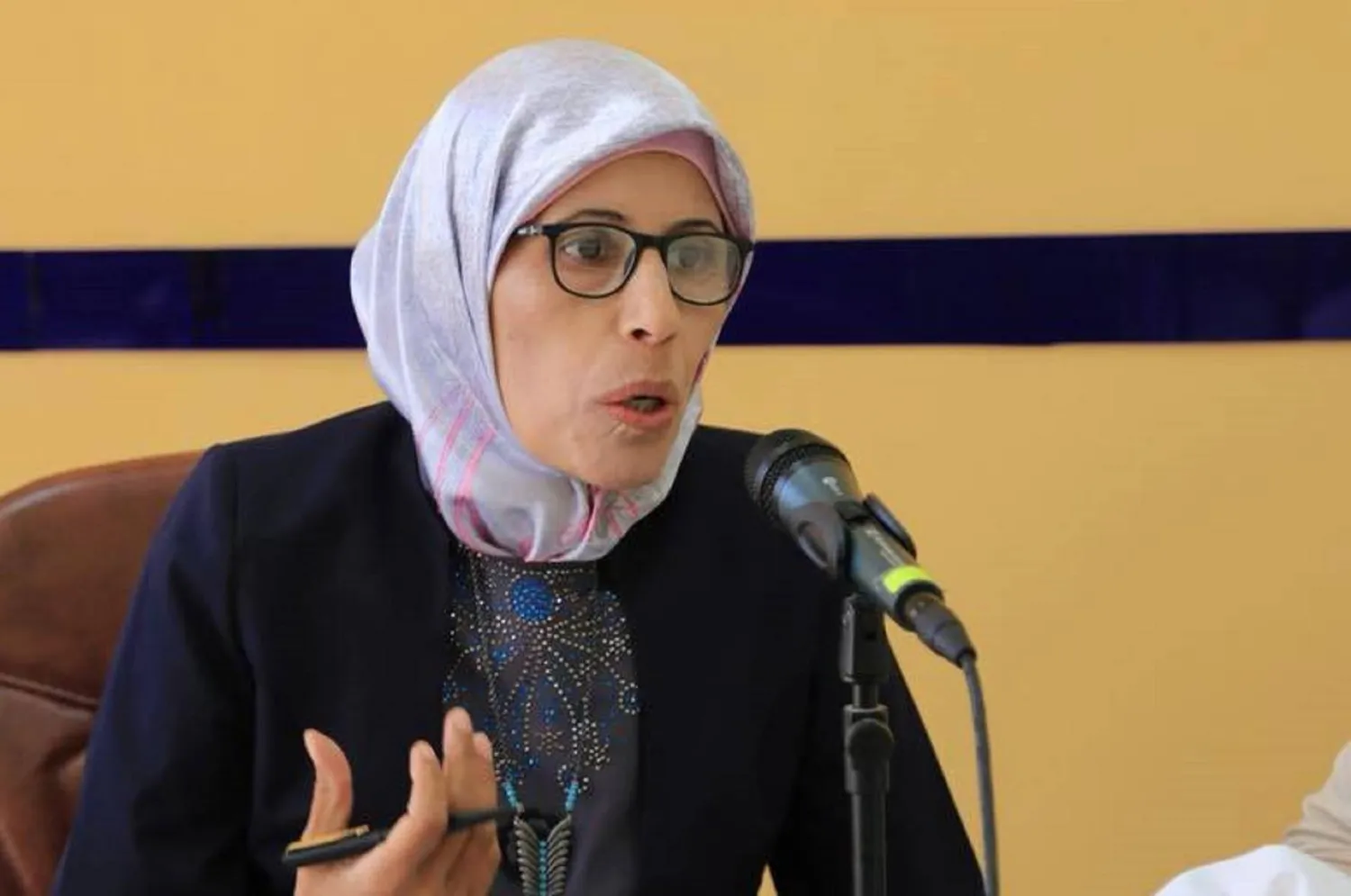 نادية هناوي...مشروع  معرفي شكَّل مرحلة مفصلية في النقد