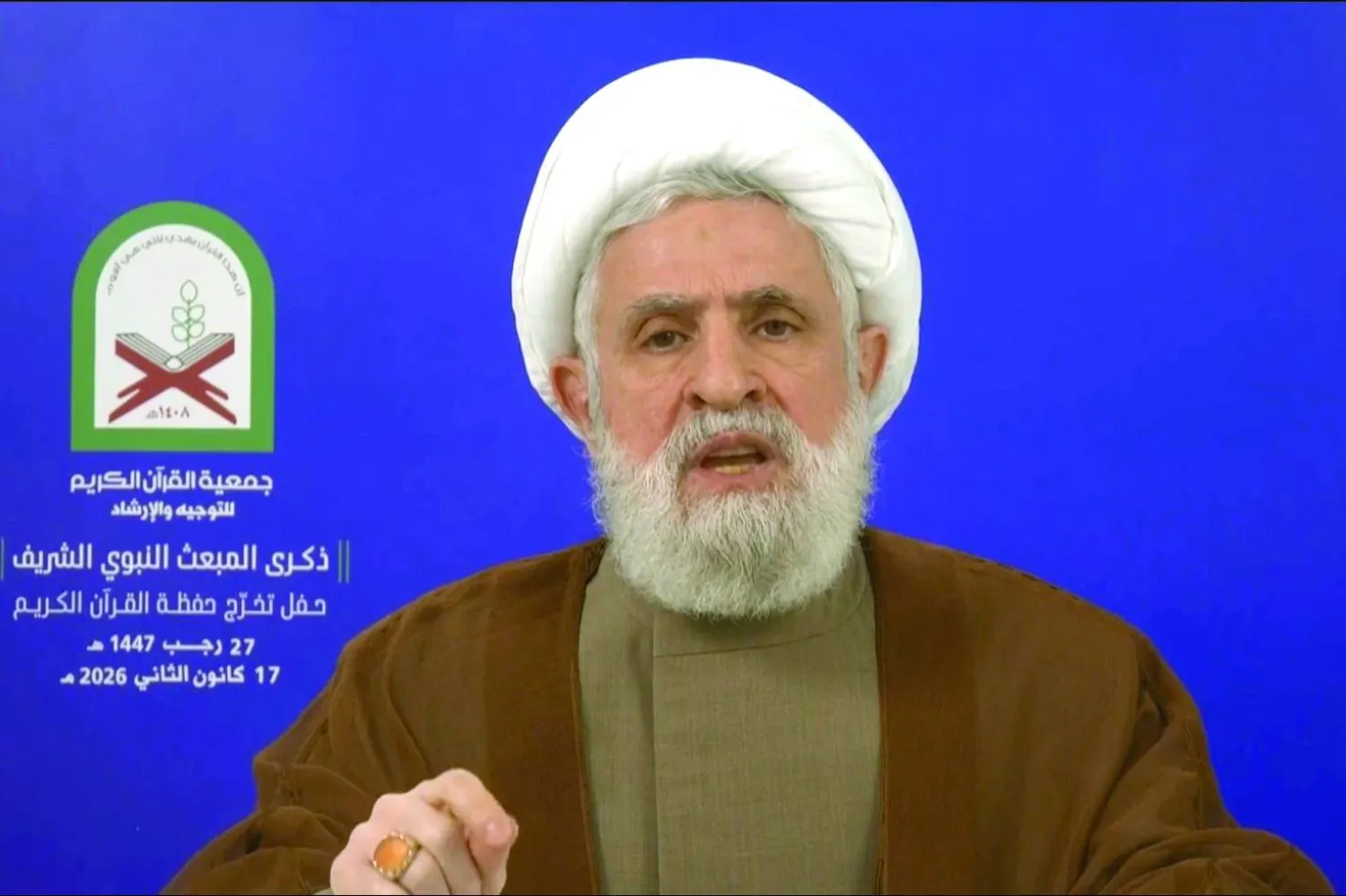 الأمين العام لـ«حزب الله» نعيم قاسم يتحدث في خطاب متلفز أمس (إعلام حزب الله)