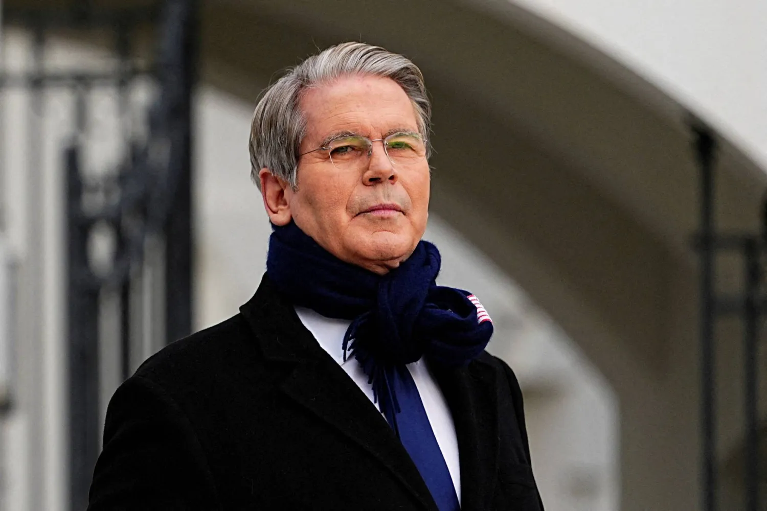 وزير الخزانة الأميركي سكوت بيسنت في البيت الأبيض (رويترز)