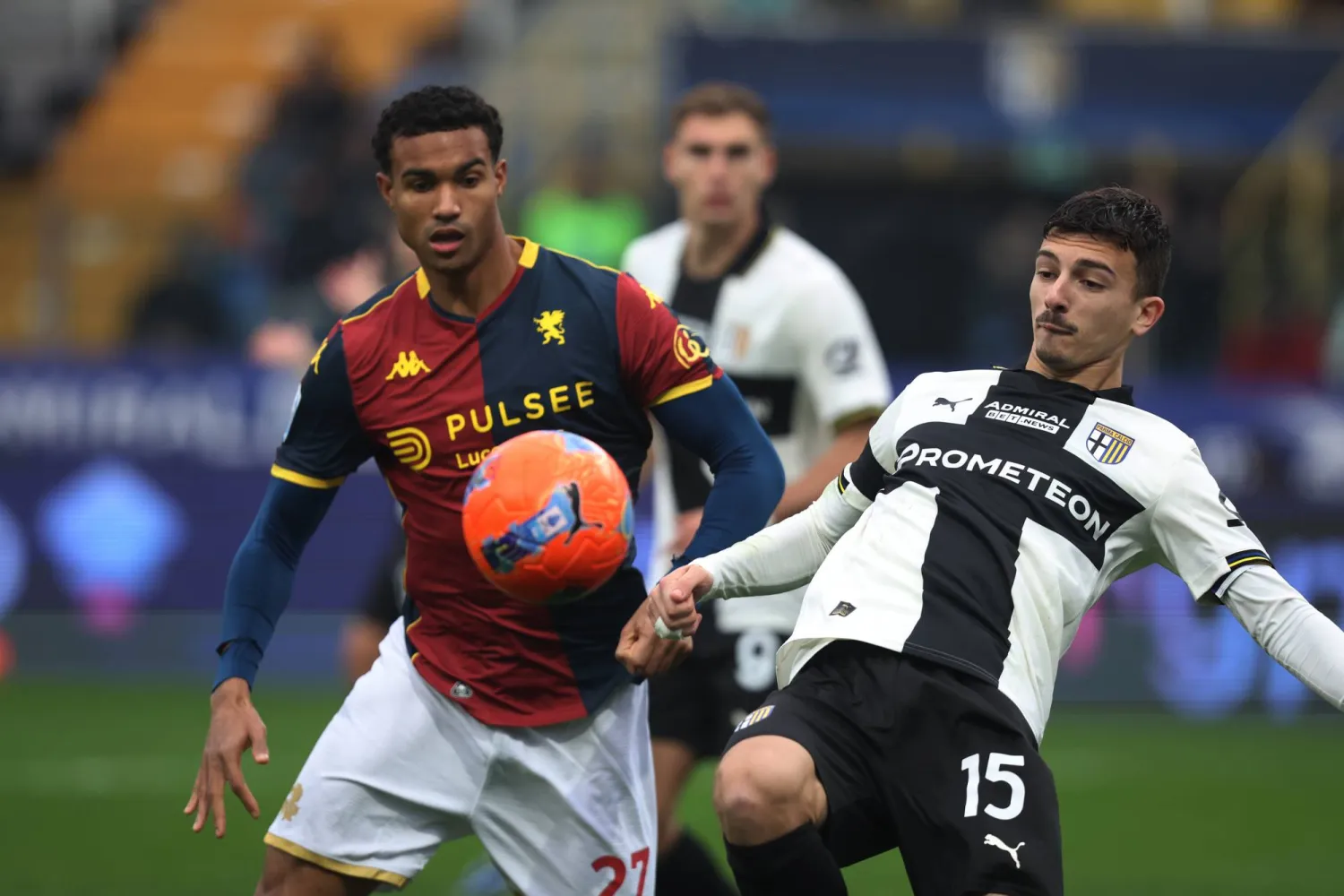 التعادل السلبي يخيّم على مواجهة بارما وضيفه جنوا (أ.ب)