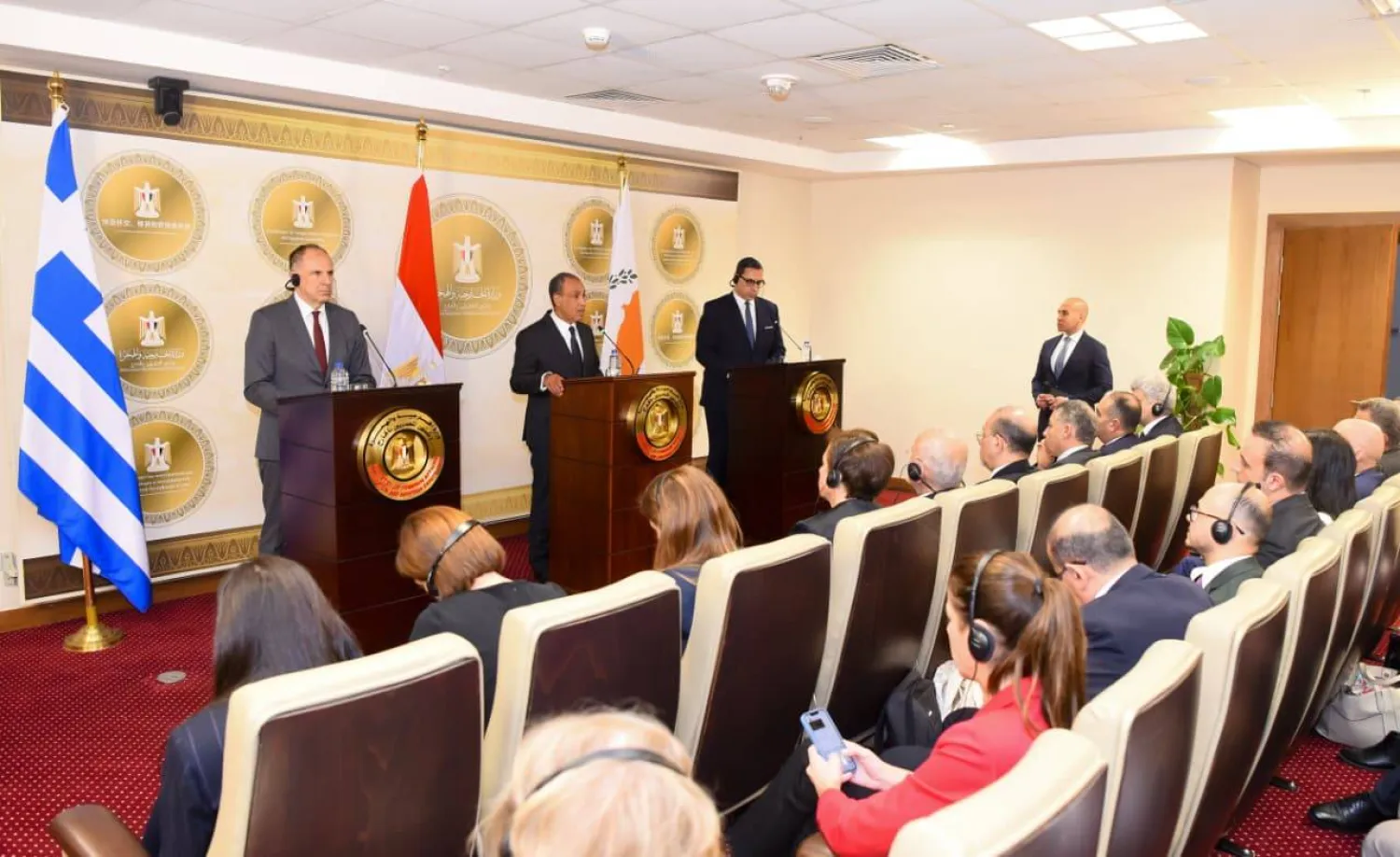 وزراء خارجية مصر وقبرص واليونان في مؤتمر صحافي بالقاهرة (الخارجية المصرية)