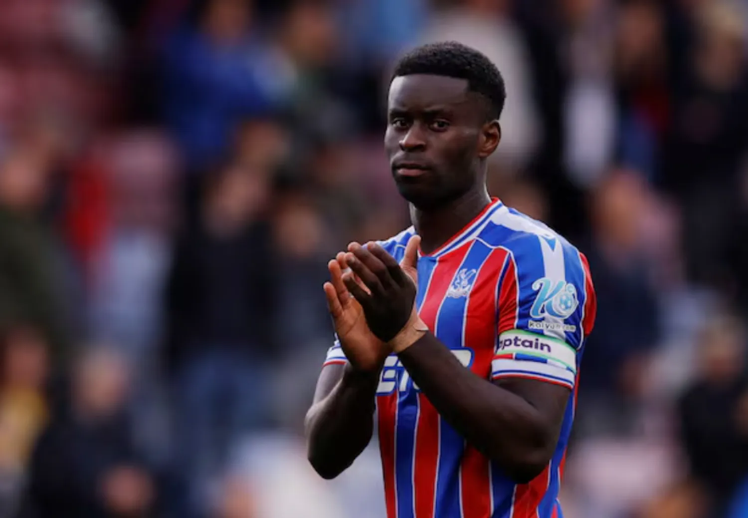 Soccer Football - Premier League - Crystal Palace v Sunderland - Selhurst Park, London, Britain - September 13, 2025 Crystal Palace's Marc Guehi applauds fans after the match Action Images via Reuters/Andrew Couldridge 