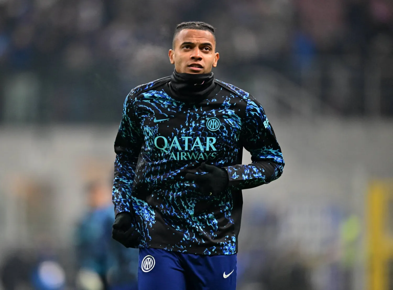 مانويل أكانجي مدافع إنتر ميلان (رويترز)