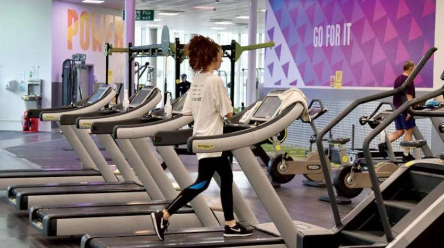 ممارسة الرياضة في سن المراهقة قد تقلل خطر الإصابة بسرطان الثدي (أ.ف.ب)