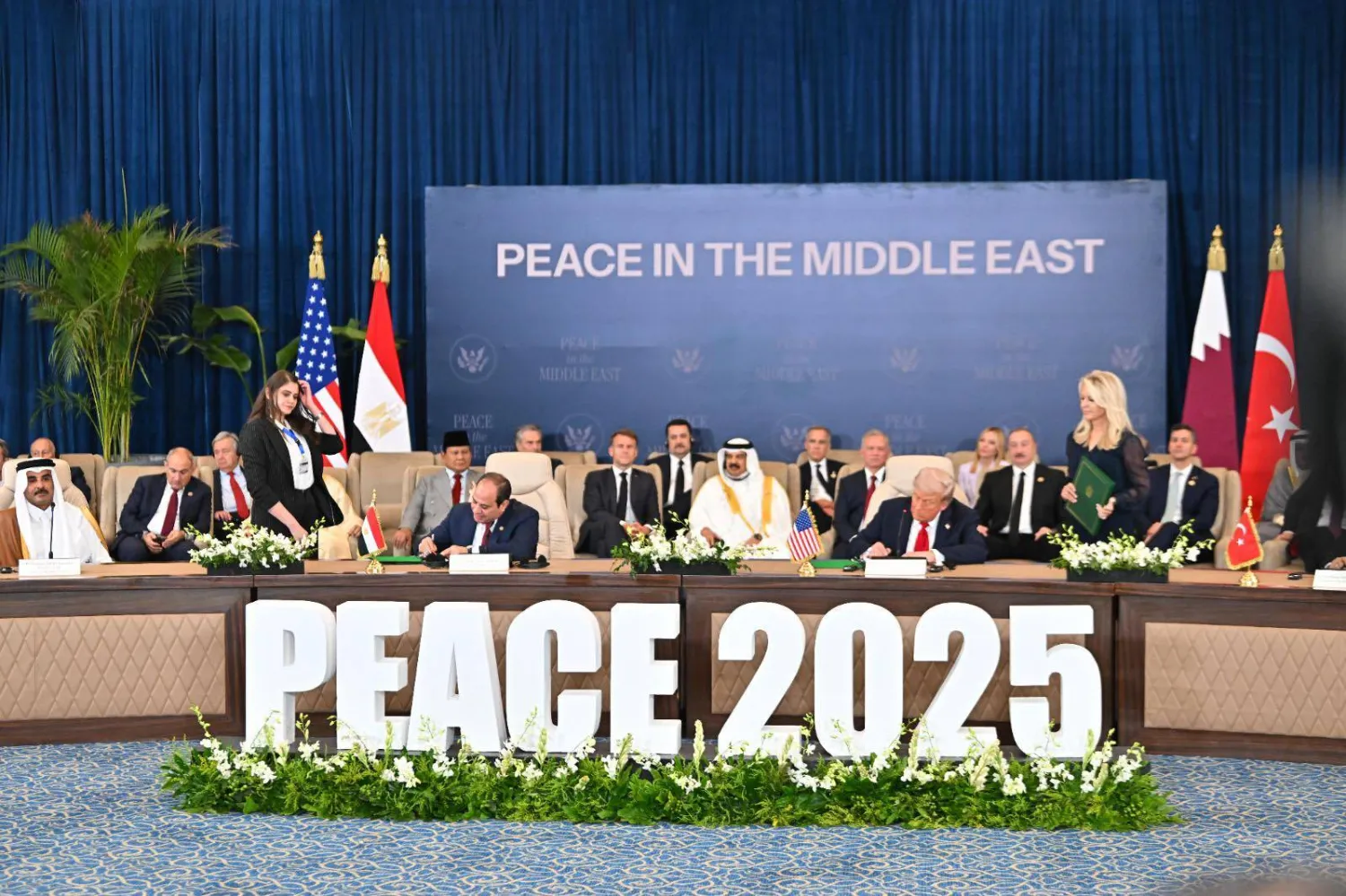 لقاء «دافوس» المنتظر بين السيسي وترمب هو الثاني في غضون ثلاثة أشهر (الرئاسة المصرية)