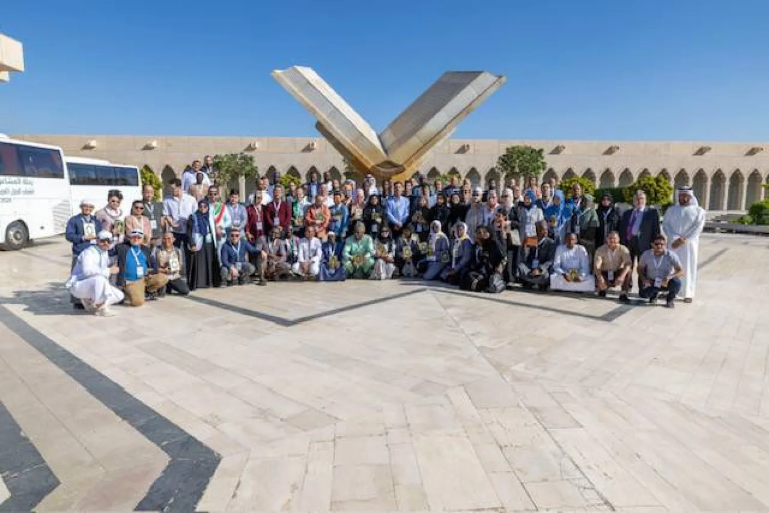 يتضمن برنامج رحلة المشاعر المقدسة زيارات ميدانية إلى المشاعر المقدسة (الشرق الأوسط) 