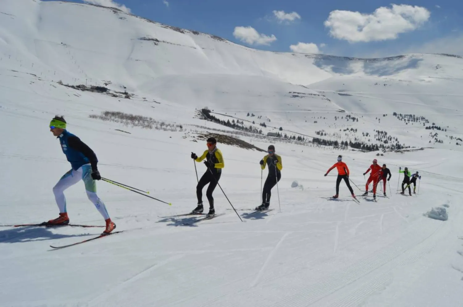مركز المزار في كفردبيان الأشهر في موسم التزلج (فيسبوك)