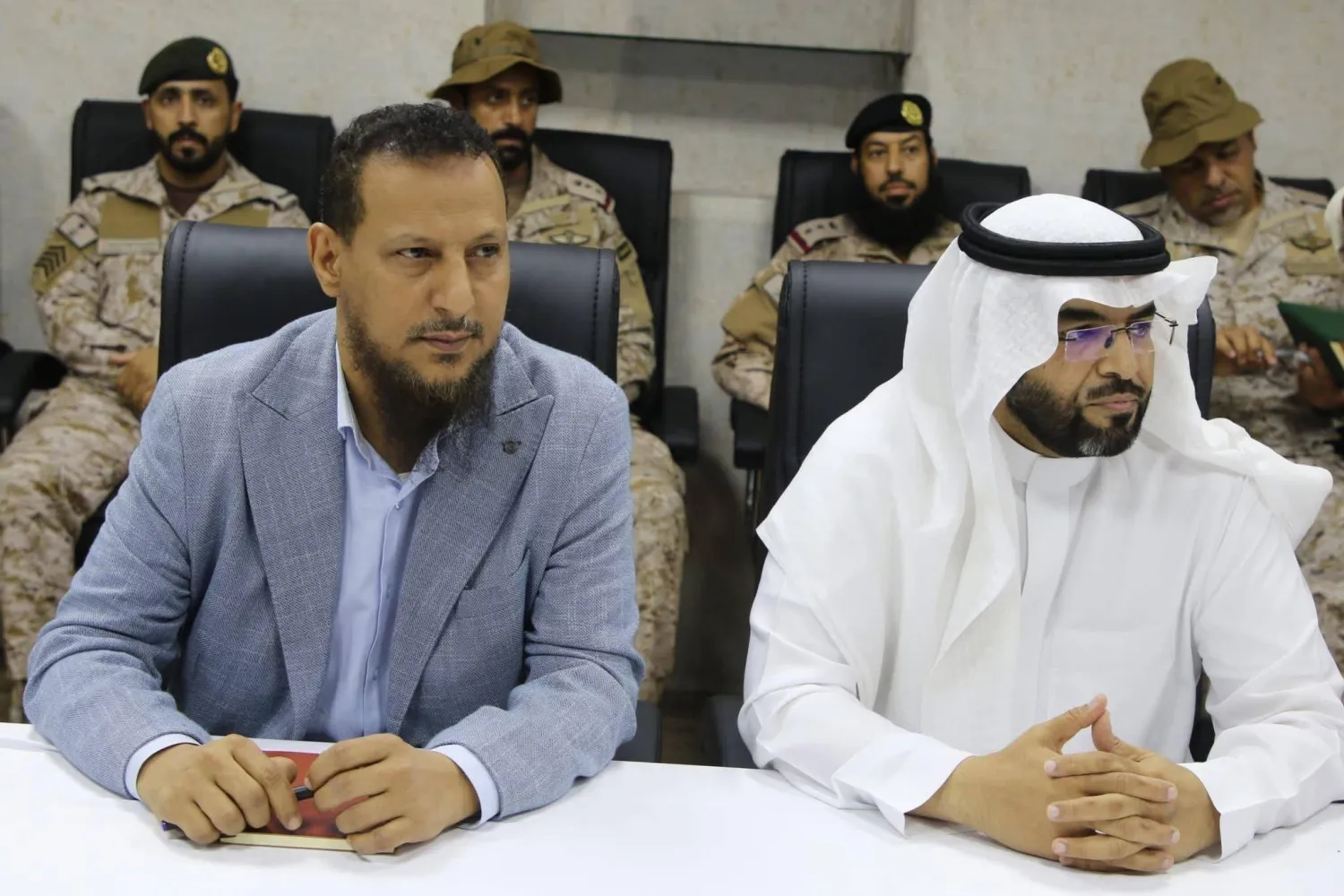 Coalition to Restore Legitimacy oversees the normalization of life and improvement of services in Aden (Government Media) 