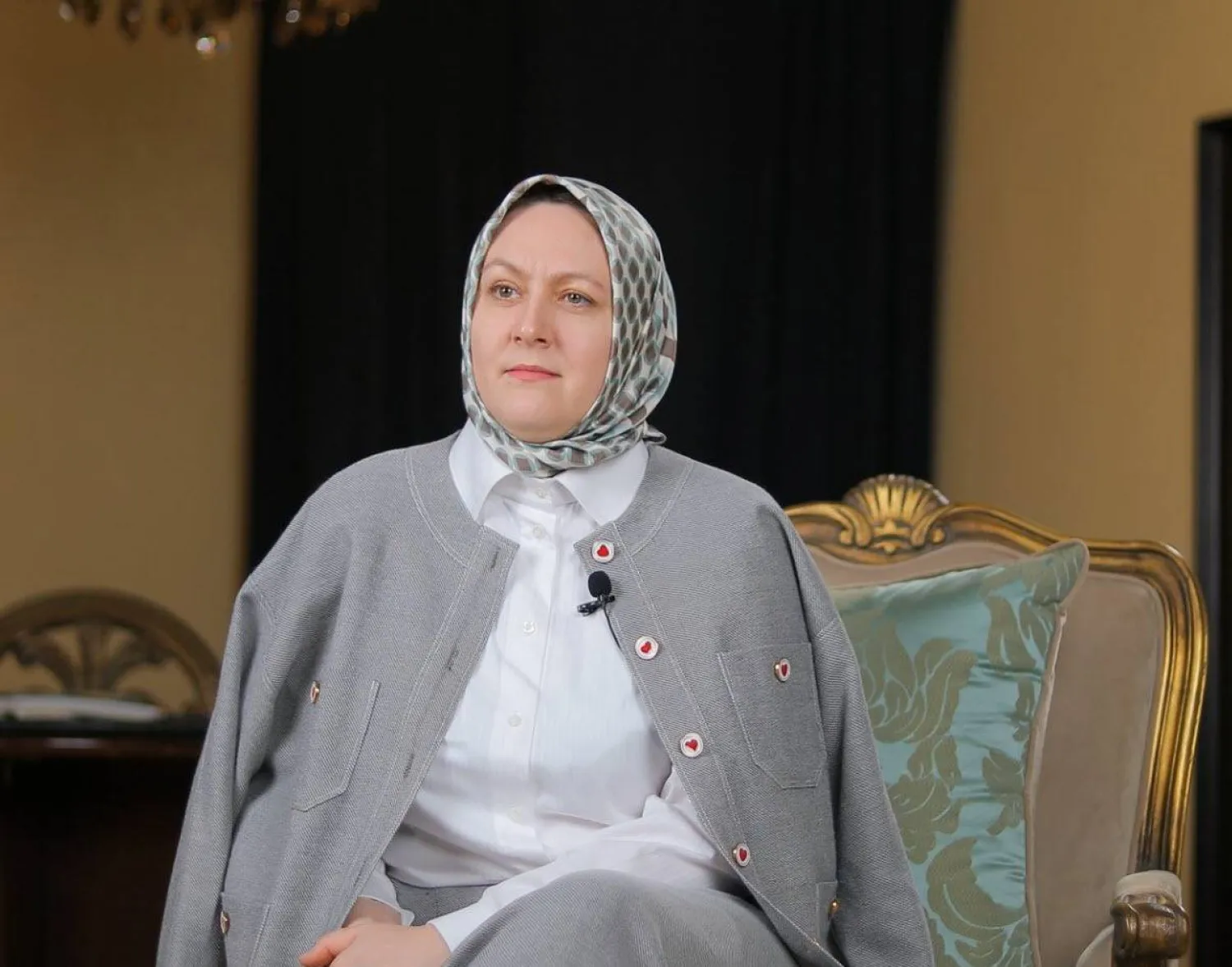 المصممة ڤيرا زولوتاريڤا (فيرا)