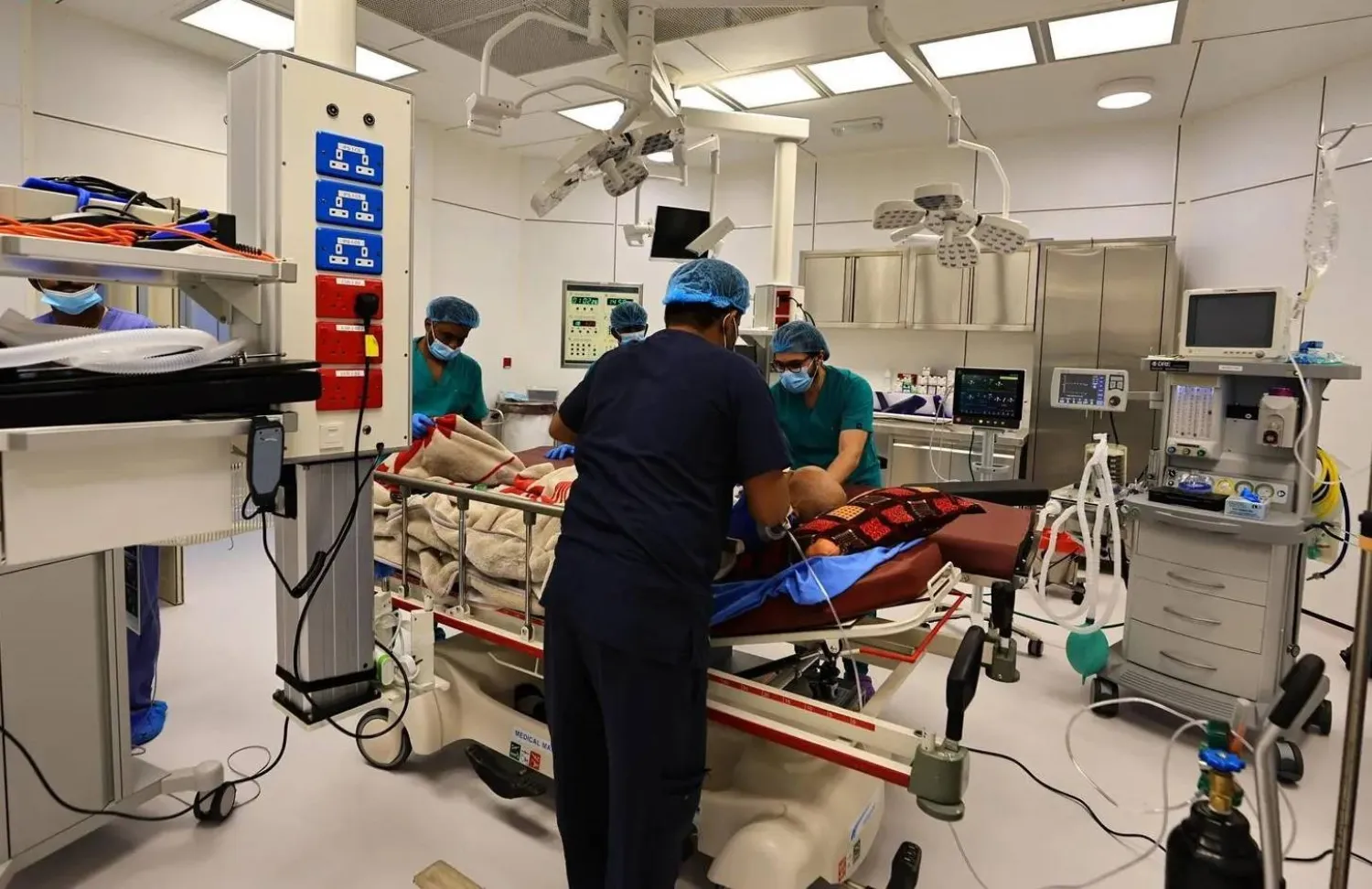 استقرت حالة المريض بعد التدخل الطبي السريع في إنجاز إنساني لافت (واس)