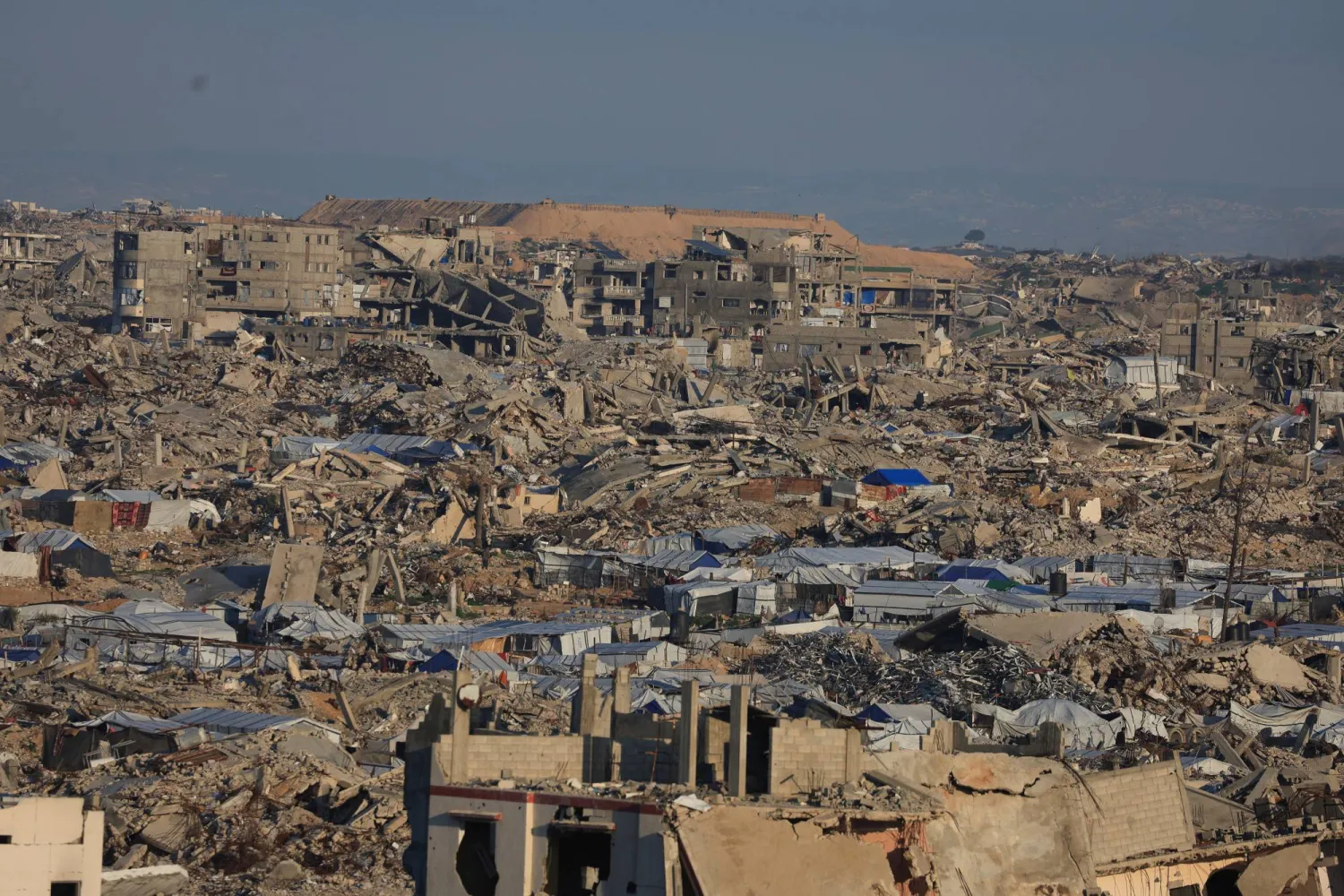  A general view of destroyed houses in areas marked as 'Yellow Line' by the Israeli military, in east of Gaza City, January 16, 2026. (Reuters)
