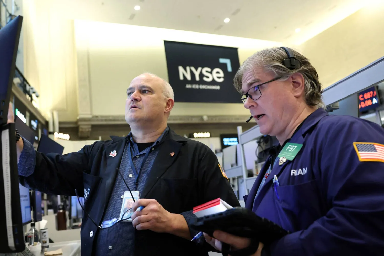 Futures-options traders work on the floor at the New York Stock Exchange's NYSE American (AMEX) in New York City, US, January 21, 2026. REUTERS/Brendan McDermid
