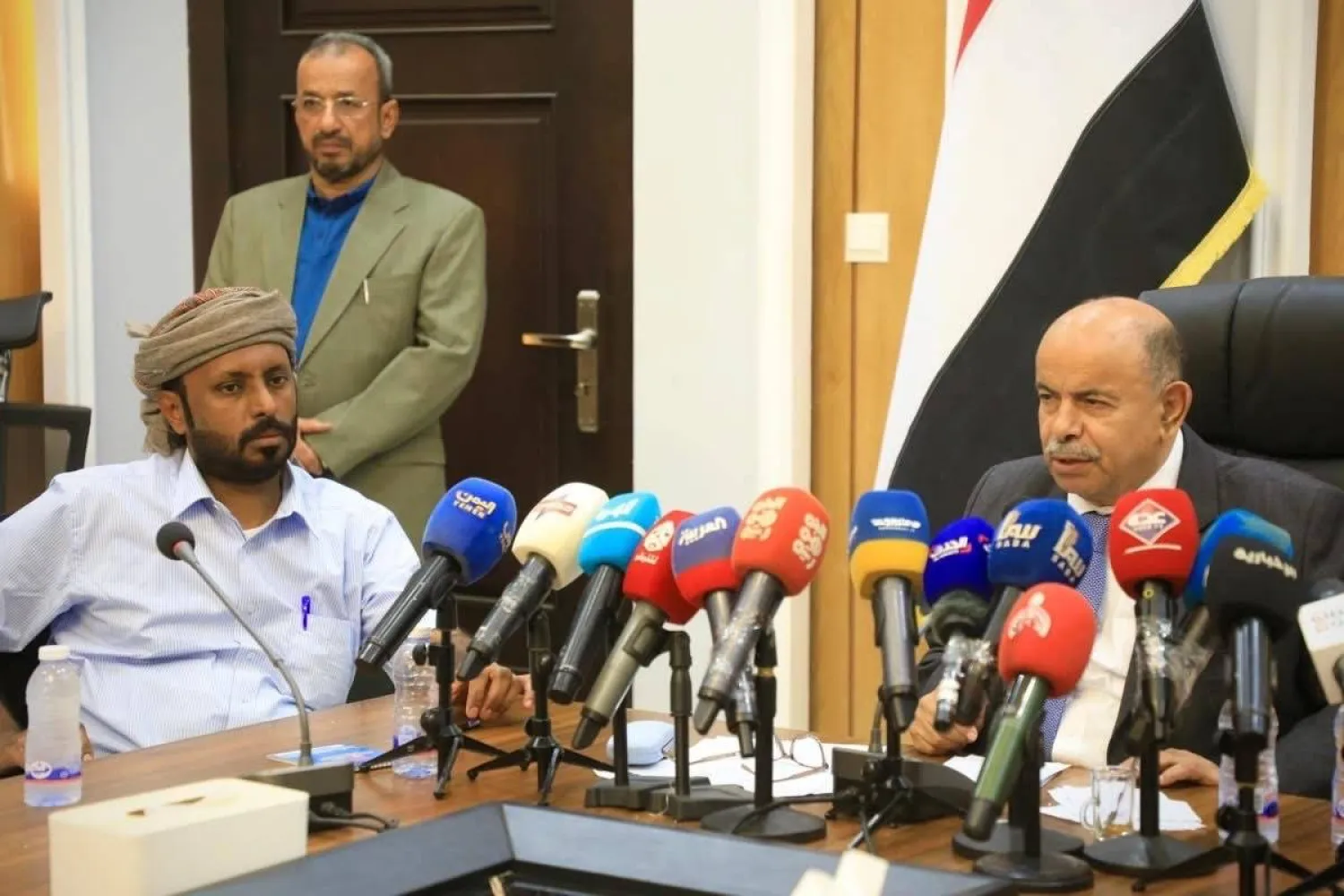 المكونات الحضرمية تناقش صياغة رؤية موحدة استعداداً للحوار الجنوبي (إعلام محلي)