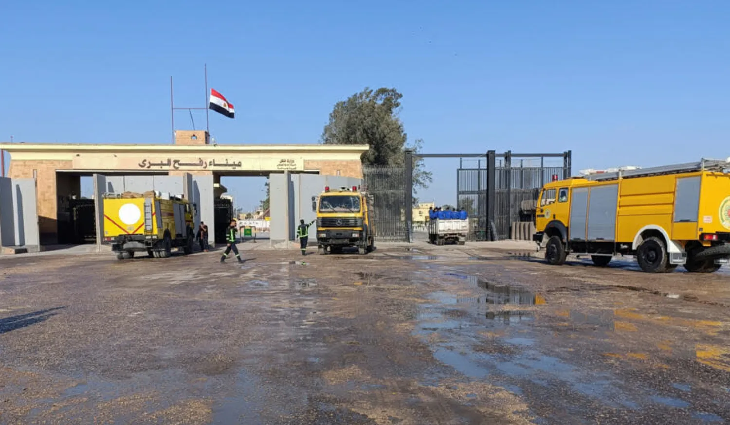 معبر رفح (رويترز)