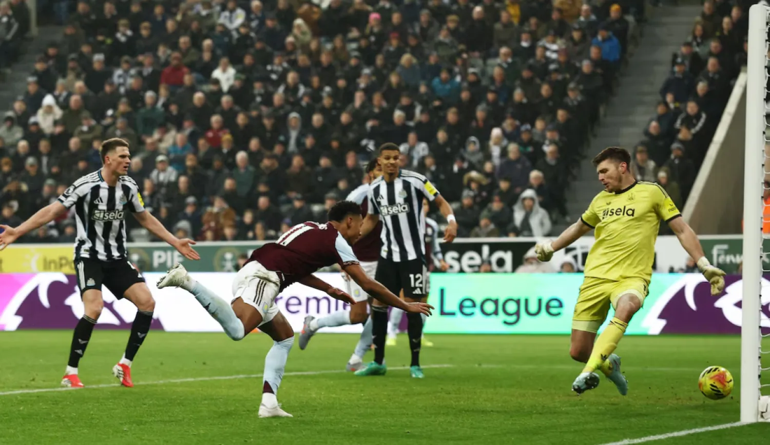 Soccer Football - Premier League - Newcastle United v Aston Villa - St James' Park, Newcastle, Britain - January 25, 2026 Aston Villa's Ollie Watkins scores their second goal Action Images via Reuters/Lee Smith 