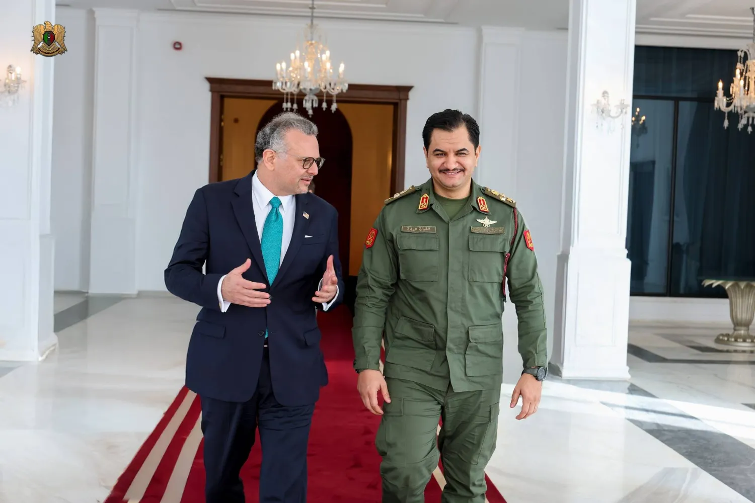 صدام حفتر مستقبلاً مسعد بولس في مقر القيادة العامة للجيش الوطني الليبي الأحد (القيادة العامة)