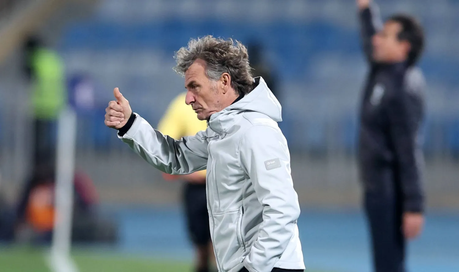 الأوروغوياني دانيال كارينيو مدرب فريق الرياض (تصوير: مشعل القدير)