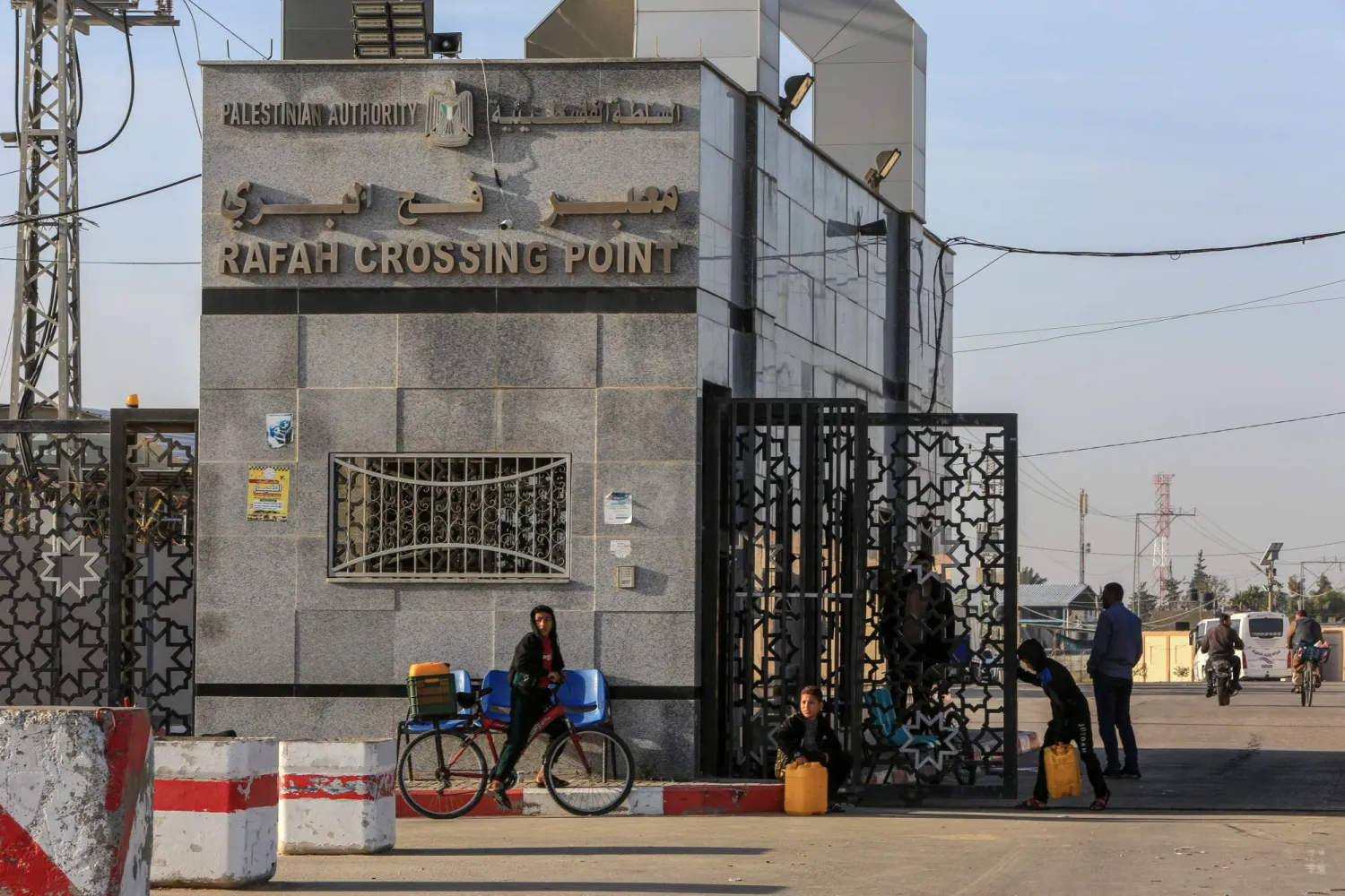 24 November 2023, Palestinian Territories, Rafah: A view of the Rafah border crossing. (dpa)