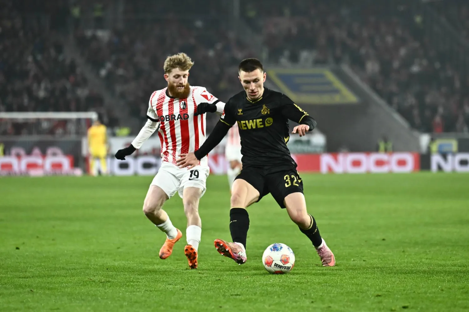 «البوندسليغا» يواصل تحقيق الأرباح (د.ب.أ)