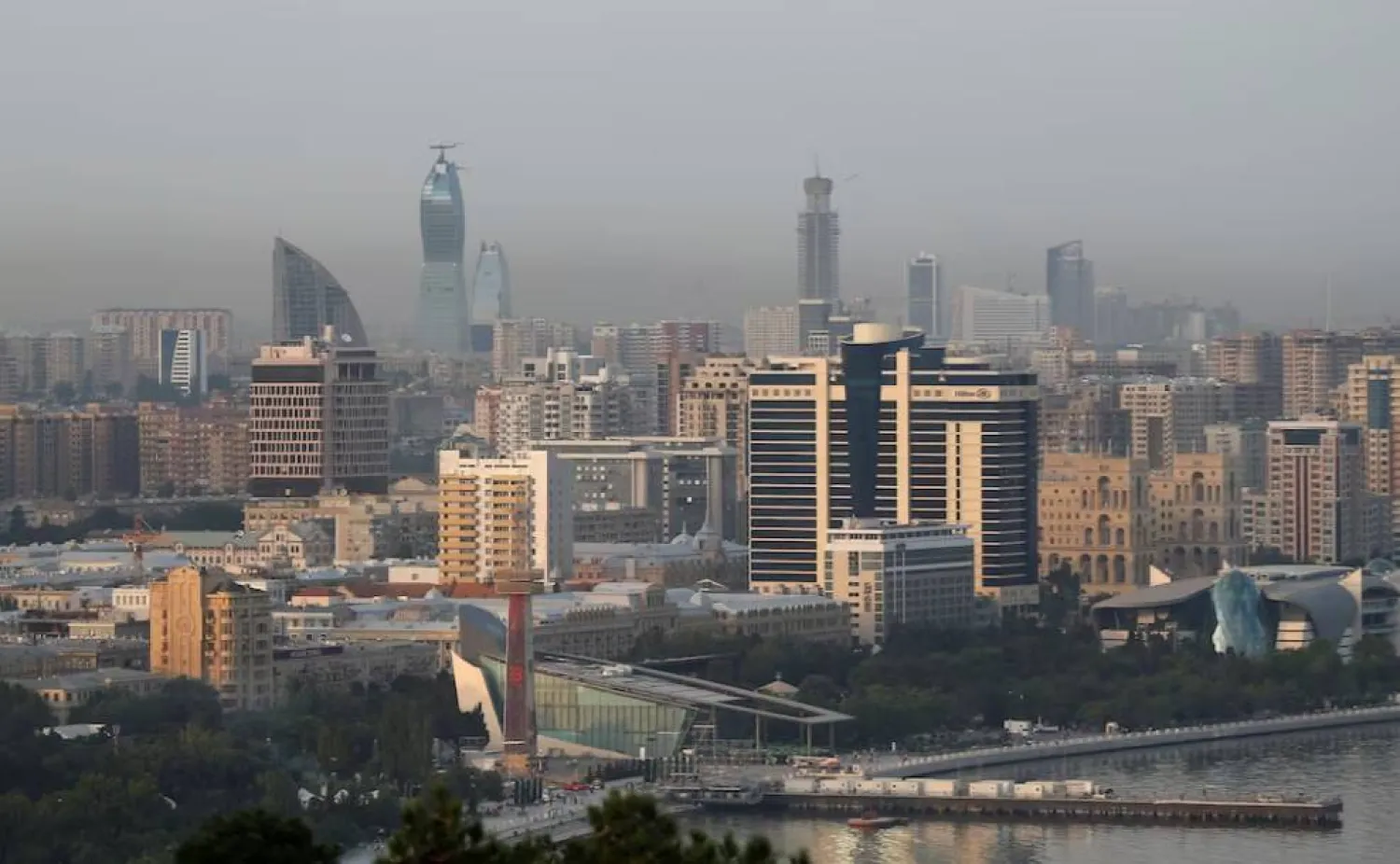 صورة عامة للعاصمة باكو (أرشيفية - رويترز)