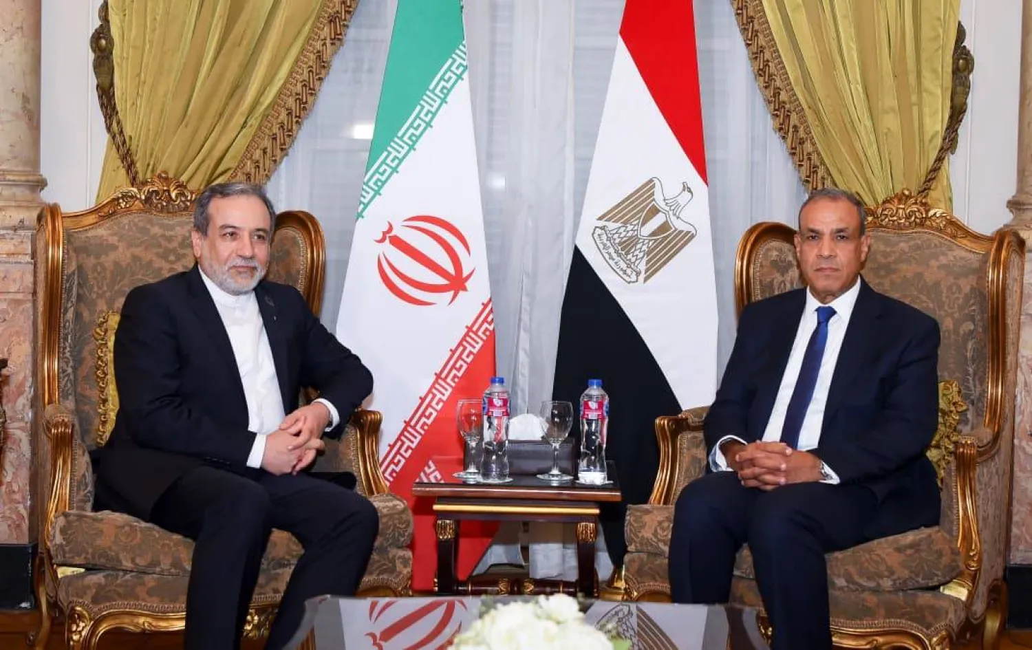 وزير الخارجية المصري بدر عبد العاطي في لقاء سابق مع نظيره الإيراني عباس عراقجي (الخارجية المصرية)