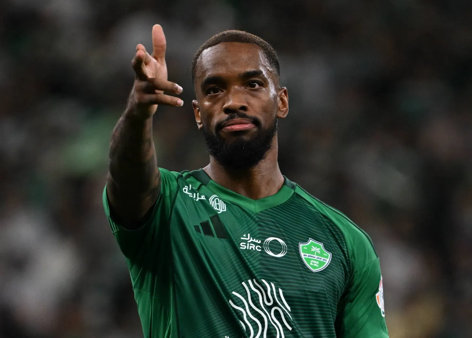 توني محتفلاً بأحد أهدافه أمام الاتفاق (تصوير: علي خمج) 