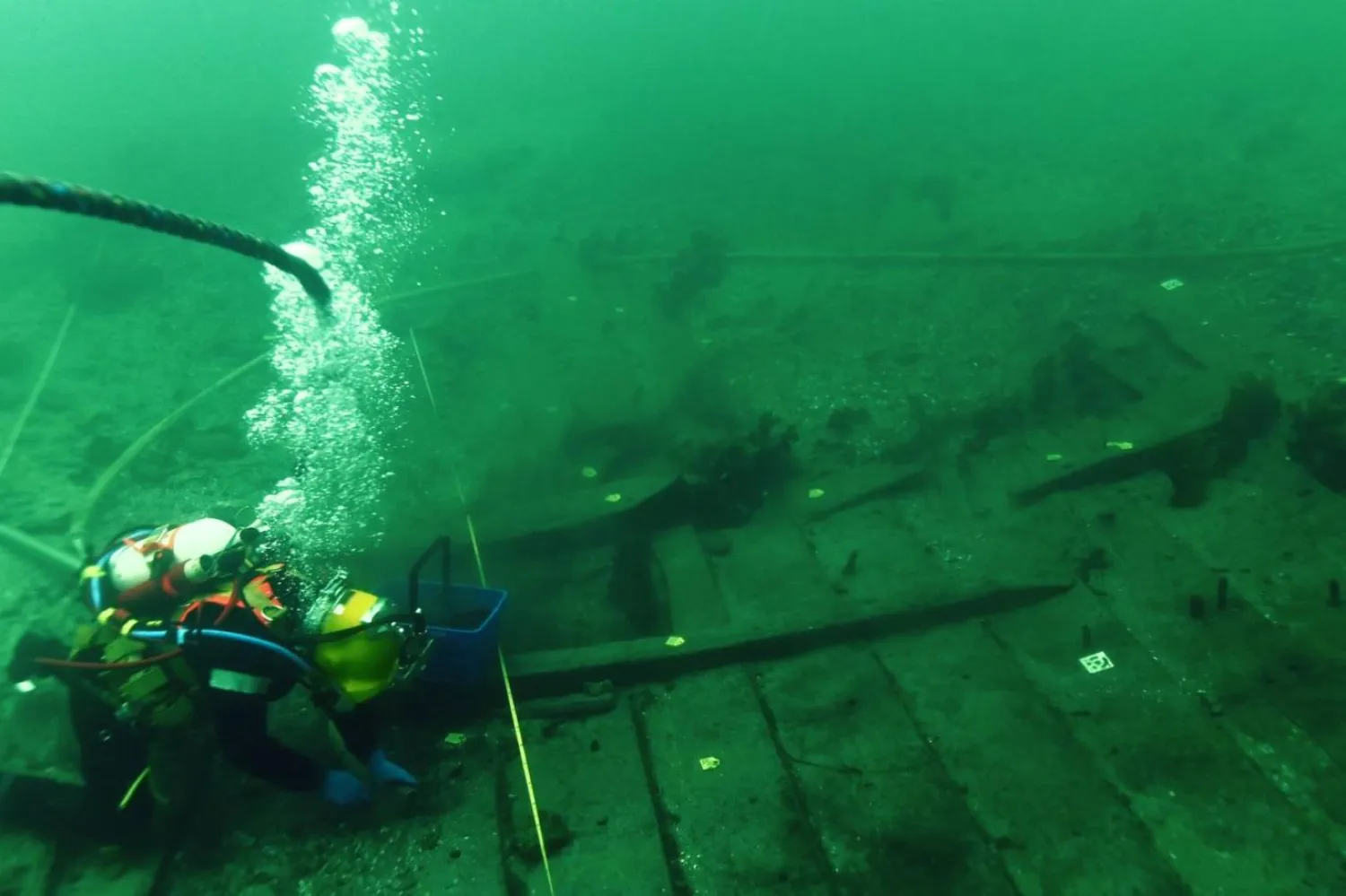 Kopenhag kıyılarında bulunan gemi enkazı, bugüne kadar görülen en iyi korunmuş kog gemilerinden biri (Viking Gemi Müzesi)
